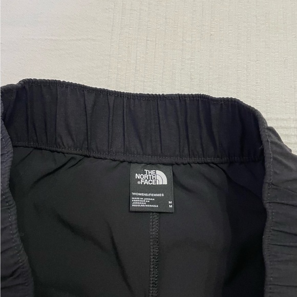 The North Face Never Stop Exploring Skort Women’s Medium - Picture 4 of 6